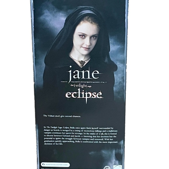 Twilight Saga Eclipse Jane Barbie Collector Doll – Mattel Pink Label NIB - Picture 3 of 3